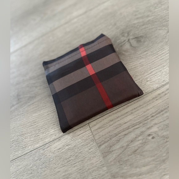 Dark Brown Checkered Shoppers Pocket Bag, library bag, school bag, carry on - Picture 5 of 5